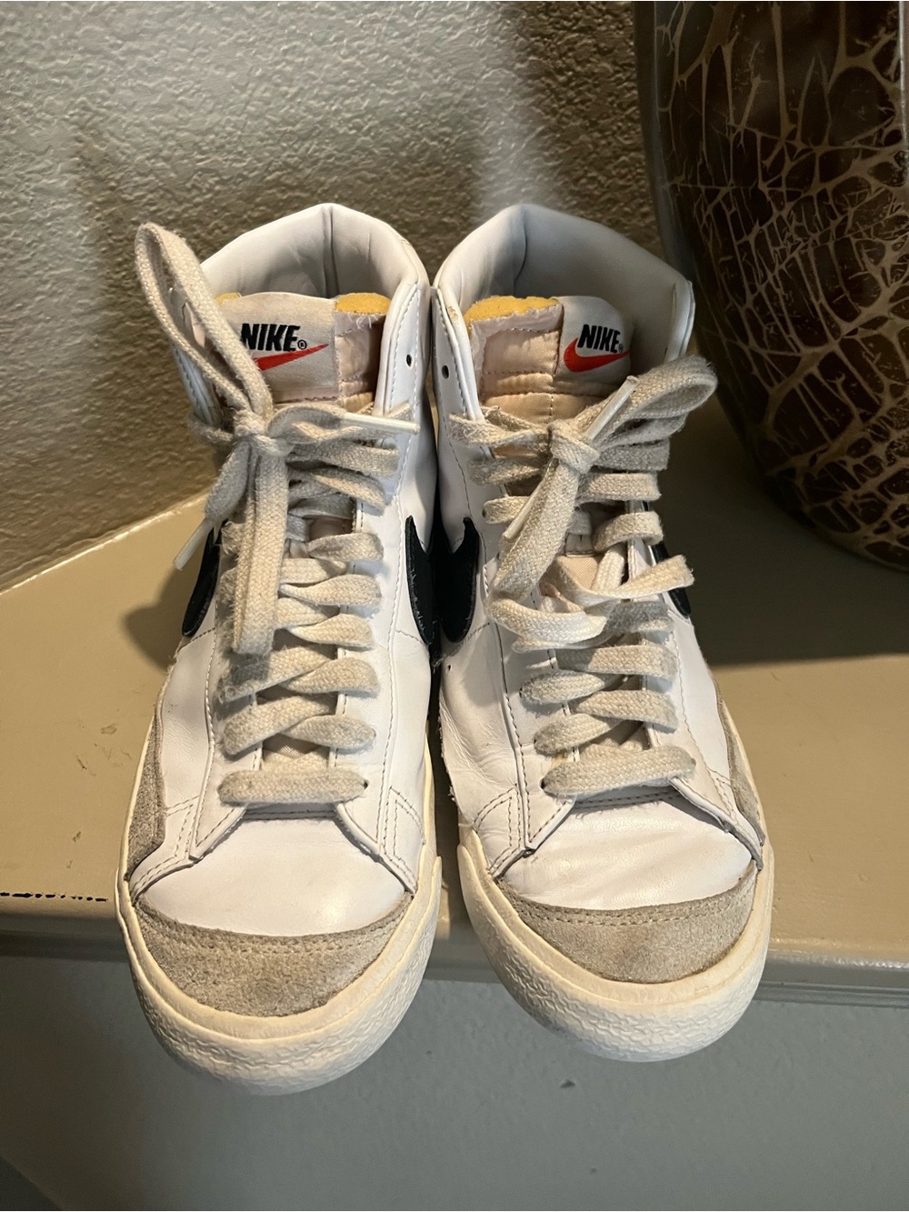 Nike womens blazers White and Black High-Top Sneakers